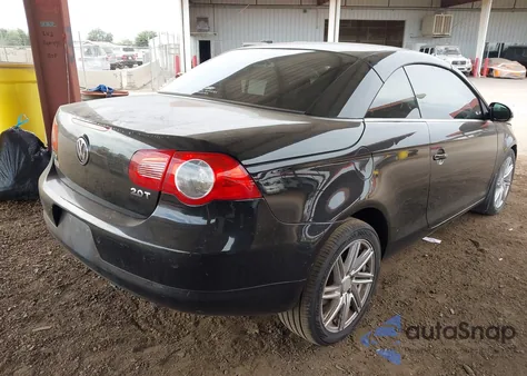 2008 Volkswagen Eos Lux z USA, uszkodzony, nr VIN WVWFA71F78V001146